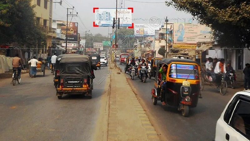 Local Place In Varanasi Chaukaghat