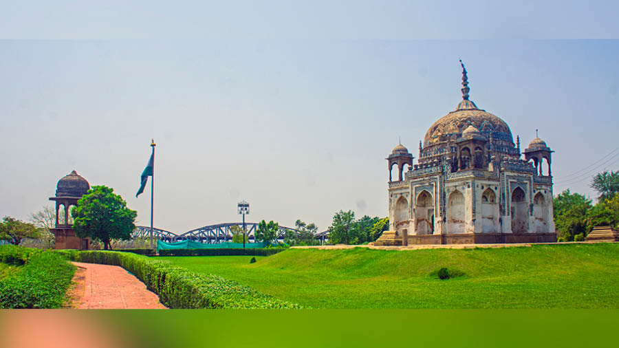 Local Place In Varanasi Rajghat